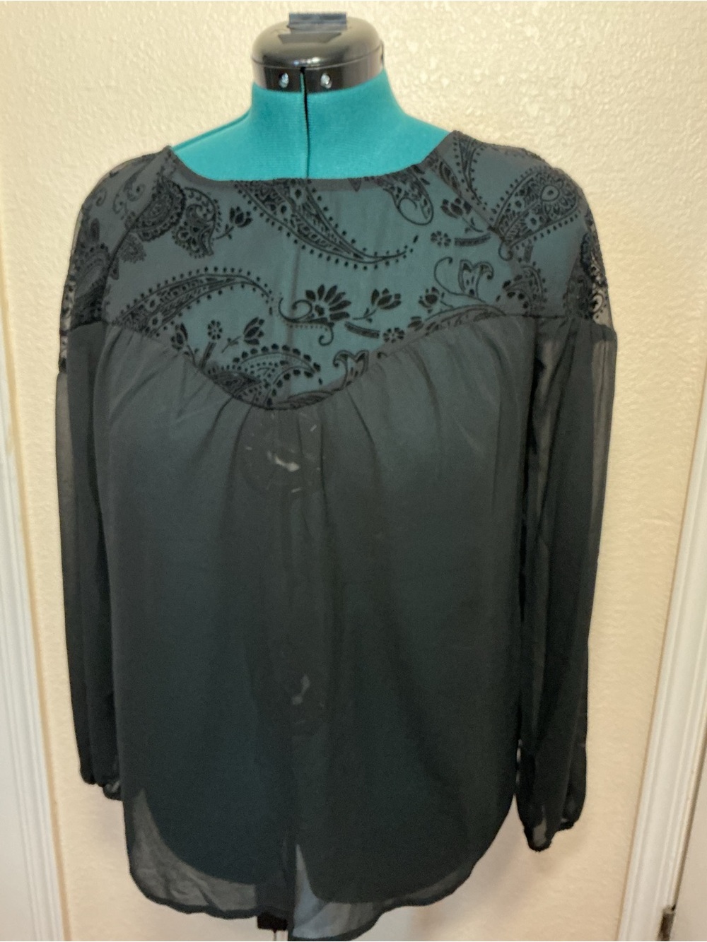 Adiva Black Sheer Yoke Paisley Blouse